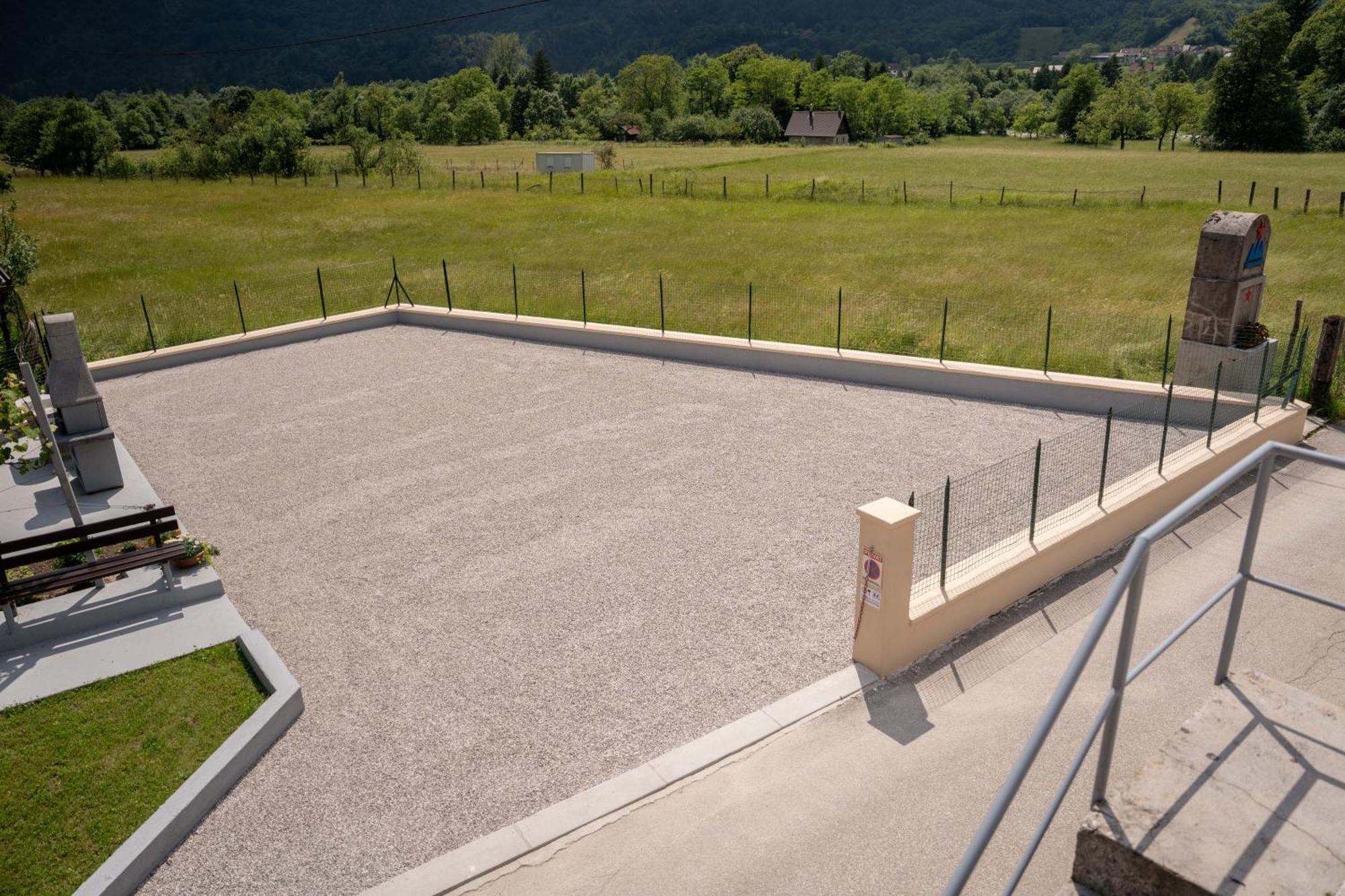 Relax House Soca Guest House Bovec Exterior photo